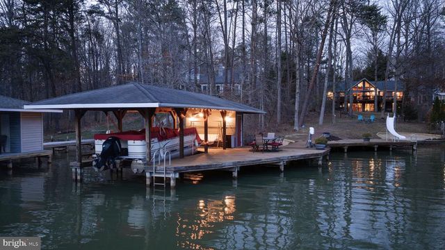 2325 WATERSIDE DR, Bumpass, VA 23024