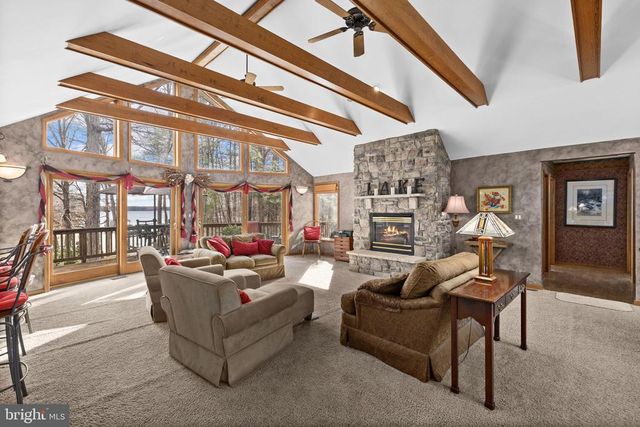 2325 WATERSIDE DR, Bumpass, VA 23024