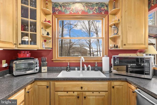 2325 WATERSIDE DR, Bumpass, VA 23024