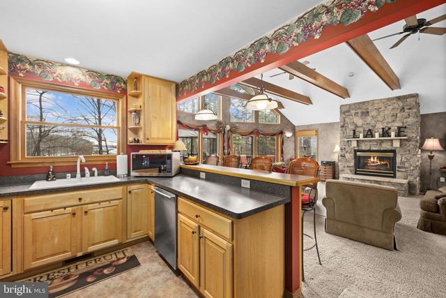 2325 WATERSIDE DR, Bumpass, VA 23024