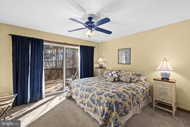 2325 WATERSIDE DR, Bumpass, VA 23024