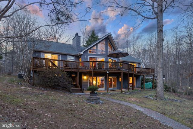 2325 WATERSIDE DR, Bumpass, VA 23024