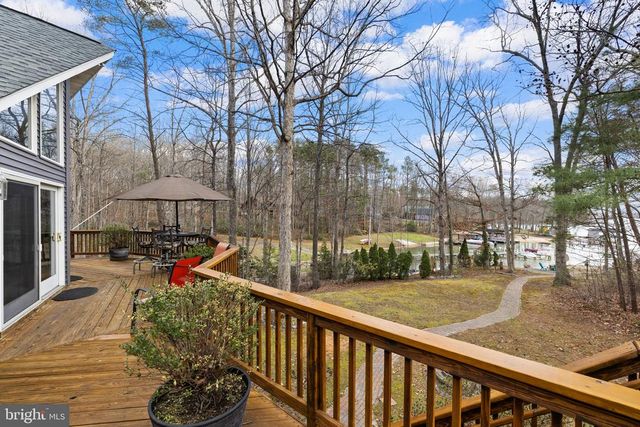 2325 WATERSIDE DR, Bumpass, VA 23024