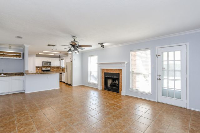 8123 Big Oak Trail Drive, Houston, TX 77040