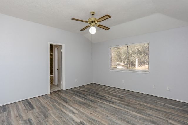 8123 Big Oak Trail Drive, Houston, TX 77040