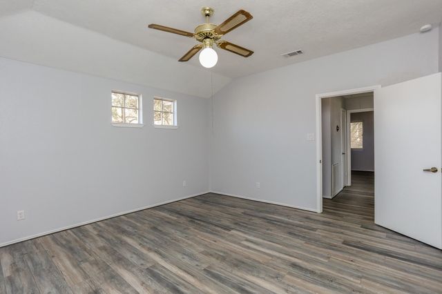 8123 Big Oak Trail Drive, Houston, TX 77040