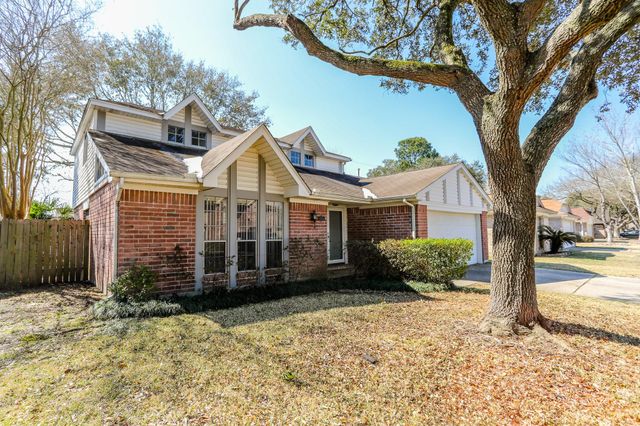 8123 Big Oak Trail Drive, Houston, TX 77040