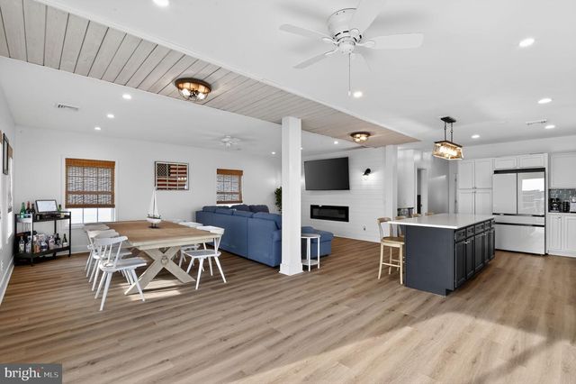 4 D AVE, Wildwood, NJ 08260