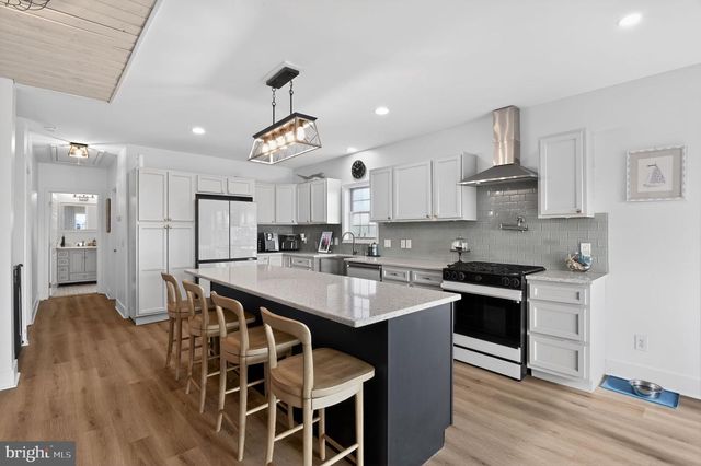 4 D AVE, Wildwood, NJ 08260