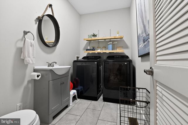 4 D AVE, Wildwood, NJ 08260