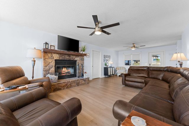 45 James View Road, Kimberling City, MO 65686