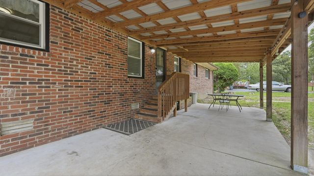 1109 McMahan St, Manchester, TN 37355