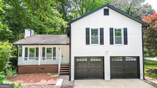 101 Summer Pond Trail, Lawrenceville, GA 30046