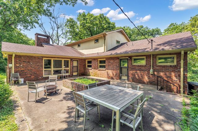208 Vaughns Gap Rd, Nashville, TN 37205