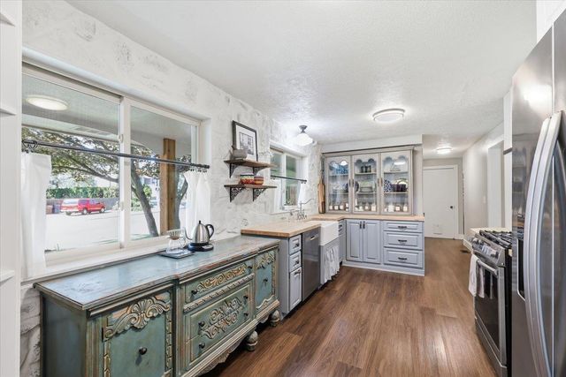 5326 W Shawnee Ave, Spokane, WA 99208