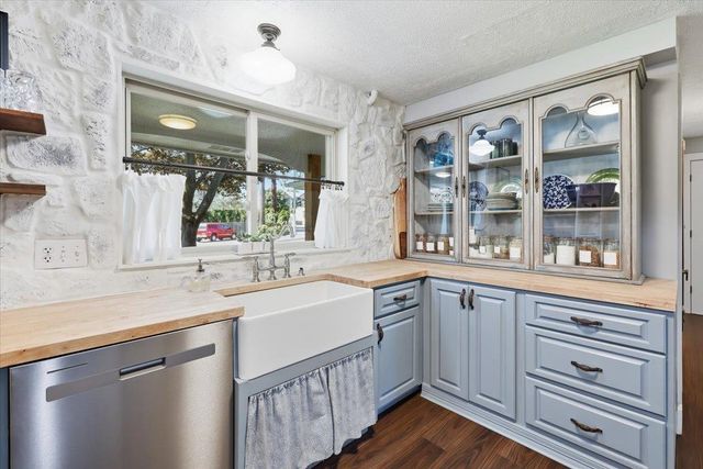 5326 W Shawnee Ave, Spokane, WA 99208
