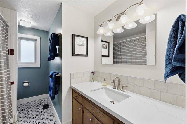 5326 W Shawnee Ave, Spokane, WA 99208