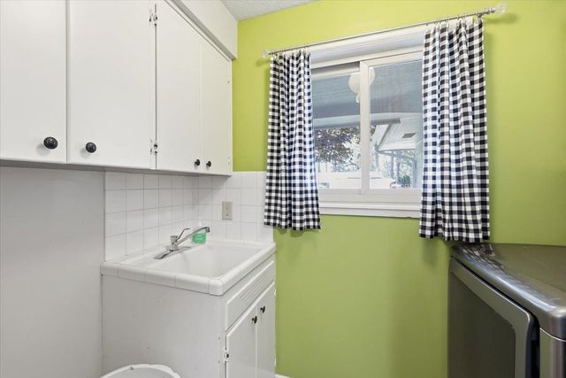 5326 W Shawnee Ave, Spokane, WA 99208