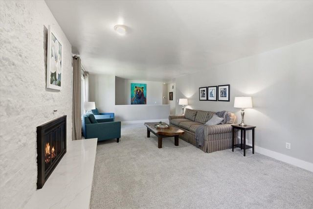 5326 W Shawnee Ave, Spokane, WA 99208