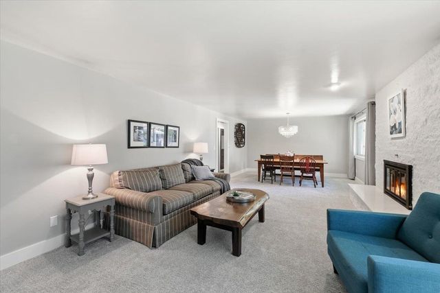 5326 W Shawnee Ave, Spokane, WA 99208