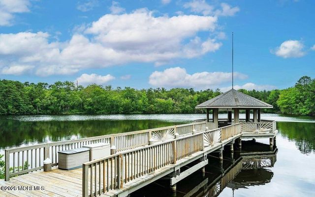 1082A Buckingham Drive, Manchester, NJ 08759