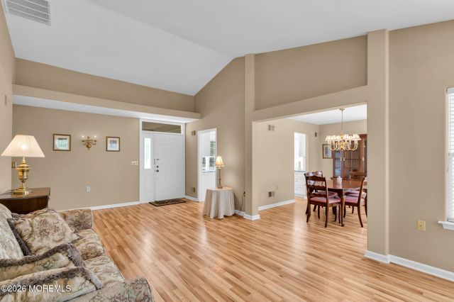 1082A Buckingham Drive, Manchester, NJ 08759