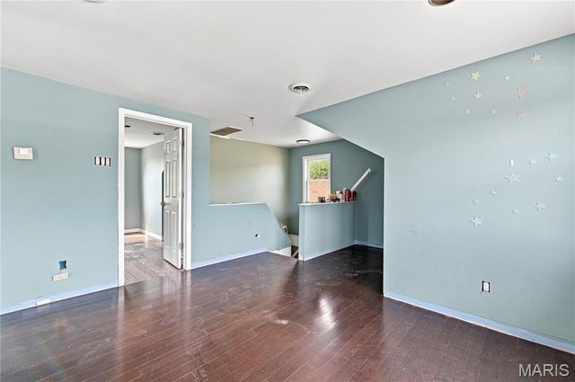 5435 Bates Street, St Louis, MO 63116