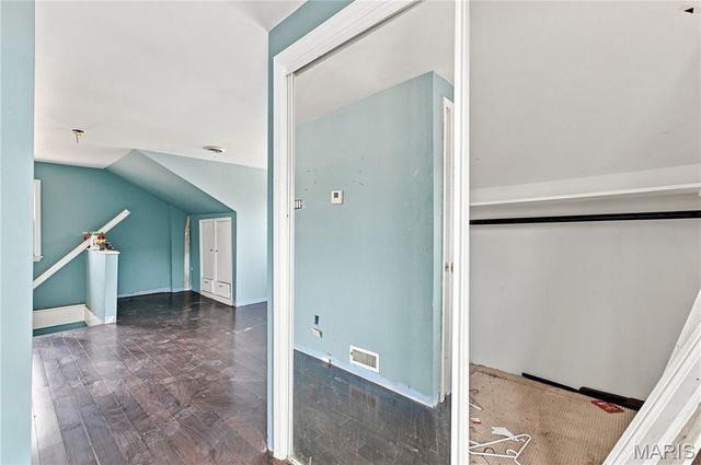 5435 Bates Street, St Louis, MO 63116