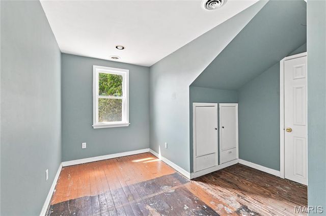 5435 Bates Street, St Louis, MO 63116