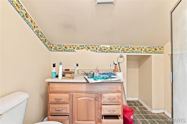 5435 Bates Street, St Louis, MO 63116