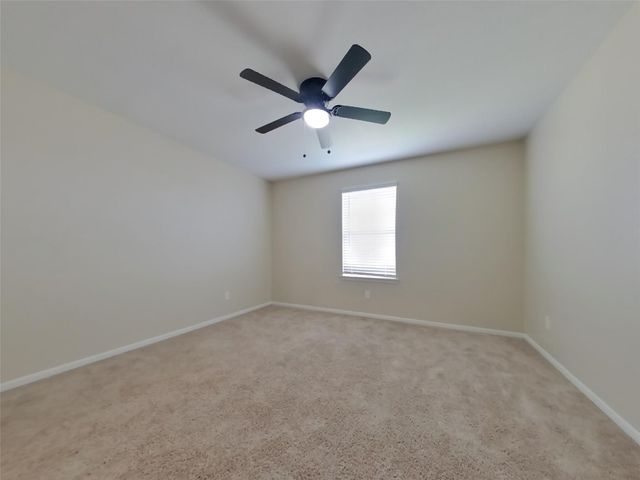 536 Red Dusk Paint Drive, La Marque, TX 77568