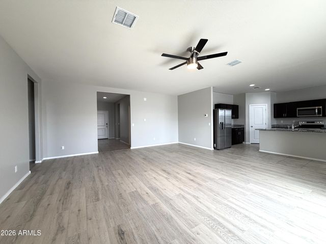 1039 W BEACON Drive, Casa Grande, AZ 85122