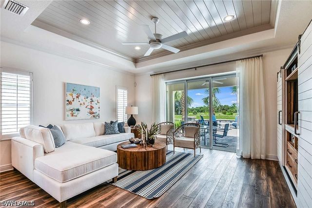 4519 Centaurus CIR, Naples, FL 34120