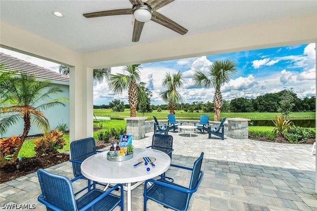 4519 Centaurus CIR, Naples, FL 34120