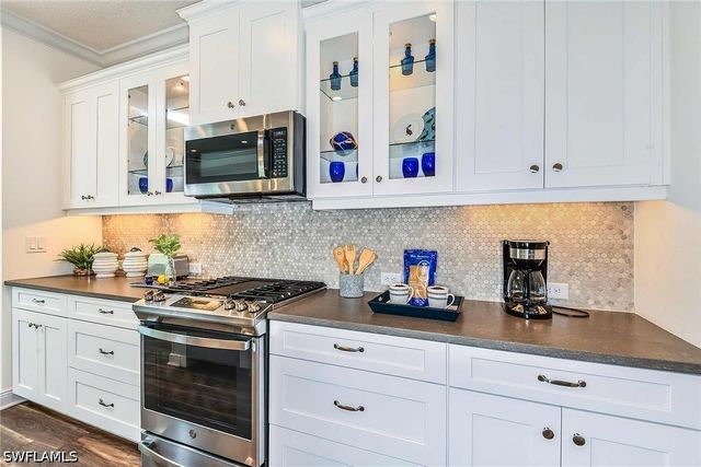 4519 Centaurus CIR, Naples, FL 34120