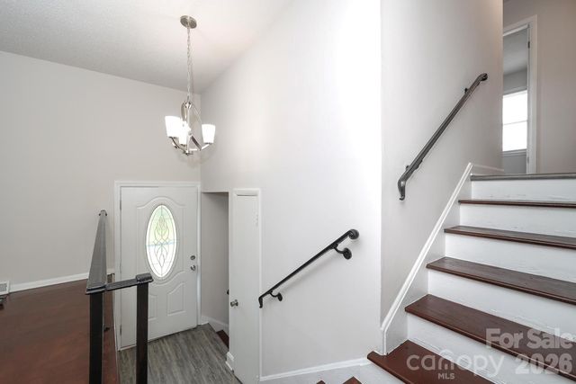 5001 Springview Road, Charlotte, NC 28213