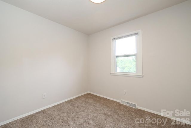 5001 Springview Road, Charlotte, NC 28213