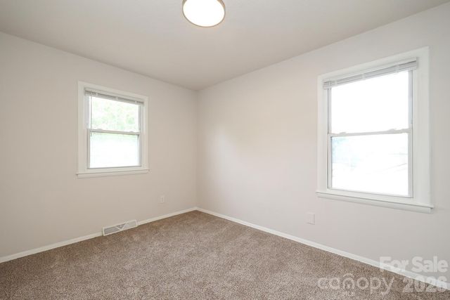 5001 Springview Road, Charlotte, NC 28213