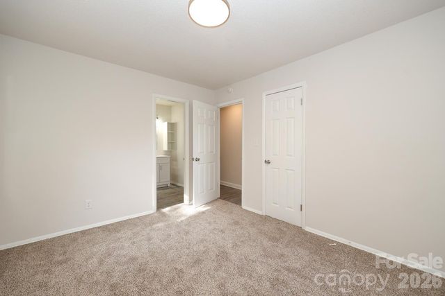 5001 Springview Road, Charlotte, NC 28213