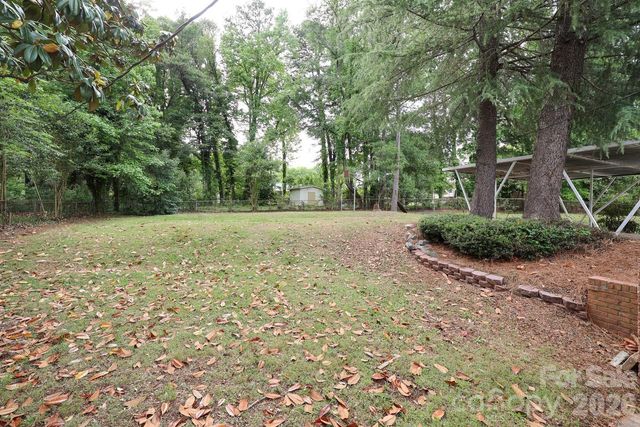 5001 Springview Road, Charlotte, NC 28213