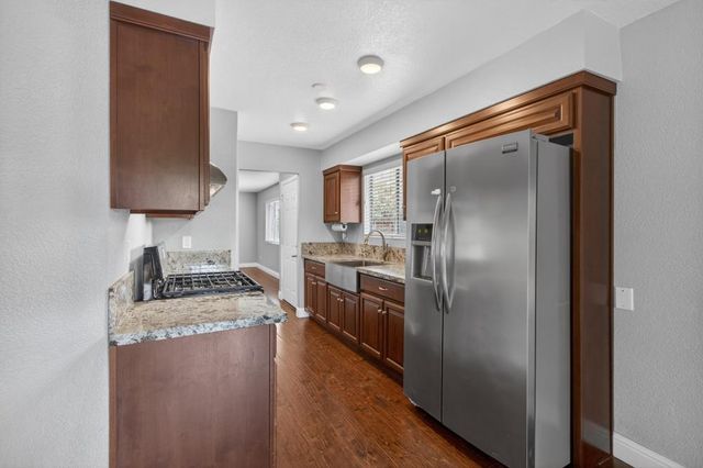 7239 Felipe Ct, Citrus Heights, CA 95621