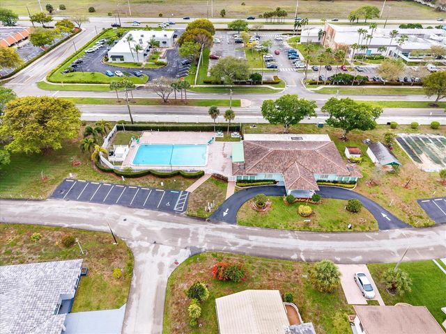 5713 NW 84th Terrace, Tamarac, FL 33321