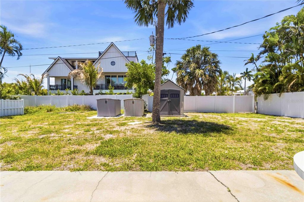306 PALM AVENUE, ANNA MARIA, FL 34216 — photo 4