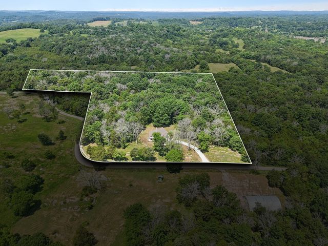 1303 Athens Rd, Lebanon, TN 37087