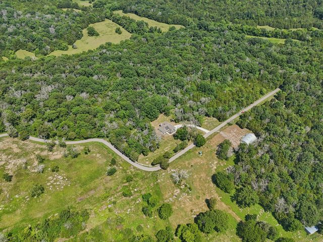 1303 Athens Rd, Lebanon, TN 37087