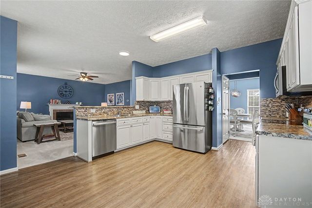 2651 Royal Gateway, Beavercreek, OH 45431
