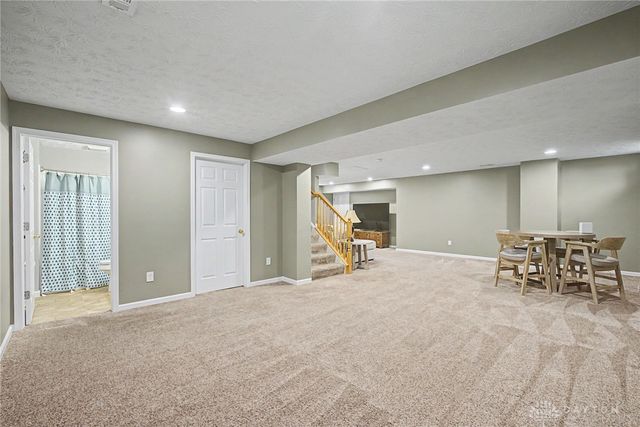 2651 Royal Gateway, Beavercreek, OH 45431