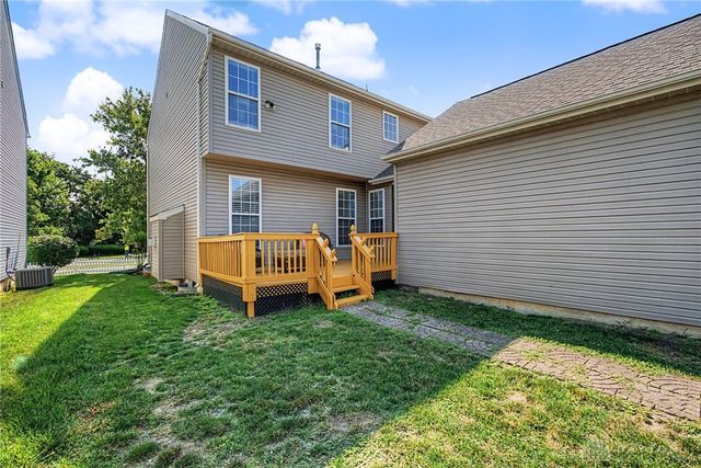 2651 Royal Gateway, Beavercreek, OH 45431