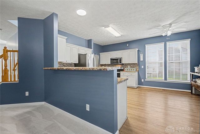 2651 Royal Gateway, Beavercreek, OH 45431