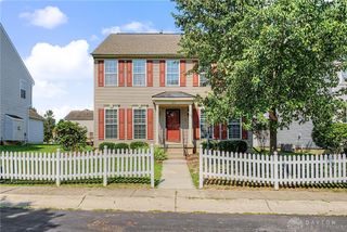 2651 Royal Gateway, Beavercreek, OH 45431
